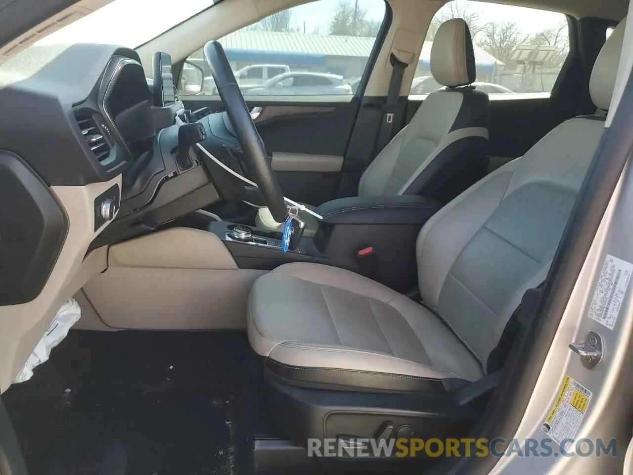7 fotografías del automóvil dañado 1FMCU9J94LUB45439 FORD ESCAPE 2020