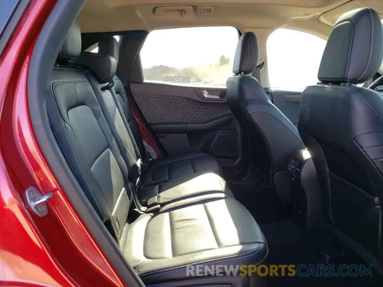 11 fotografías del automóvil dañado 1FMCU9J94LUC68545 FORD ESCAPE 2020