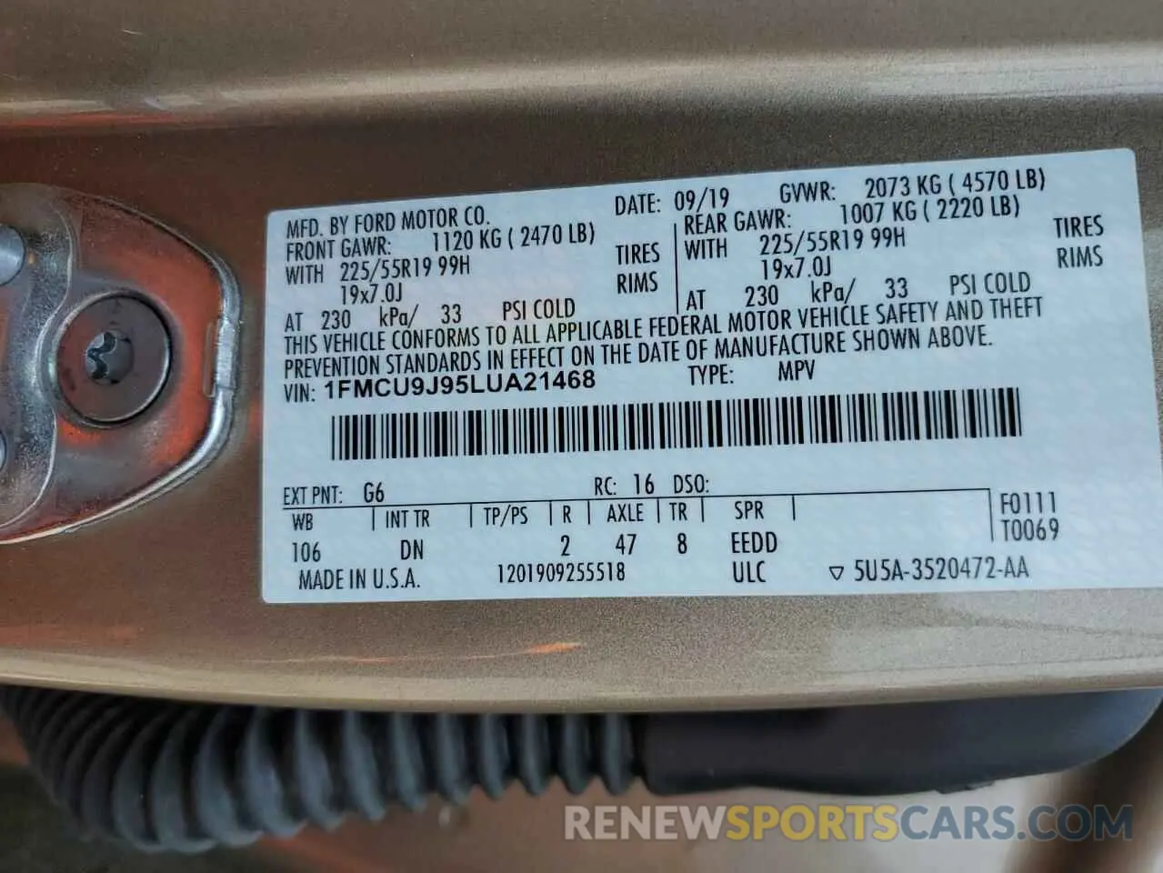 14 fotografías del automóvil dañado 1FMCU9J95LUA21468 FORD ESCAPE 2020