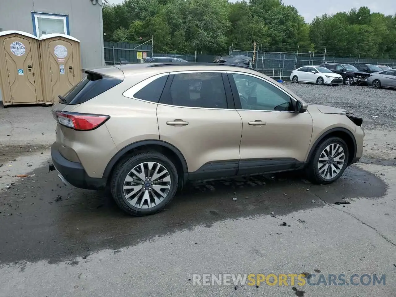 3 fotografías del automóvil dañado 1FMCU9J95LUA21468 FORD ESCAPE 2020