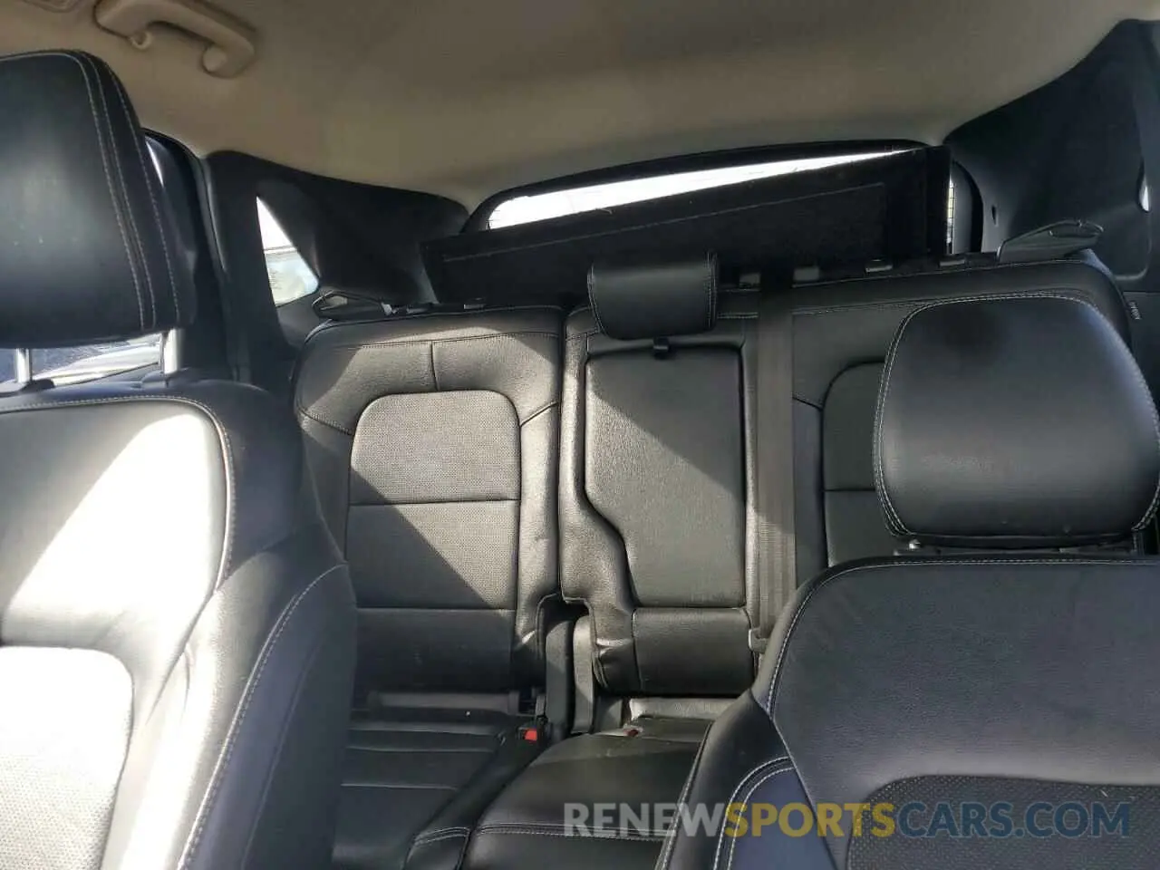 10 fotografías del automóvil dañado 1FMCU9J95LUA37315 FORD ESCAPE 2020