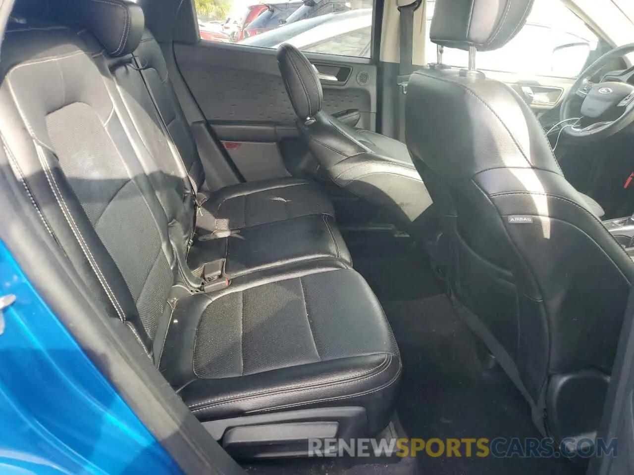 11 fotografías del automóvil dañado 1FMCU9J95LUA37315 FORD ESCAPE 2020