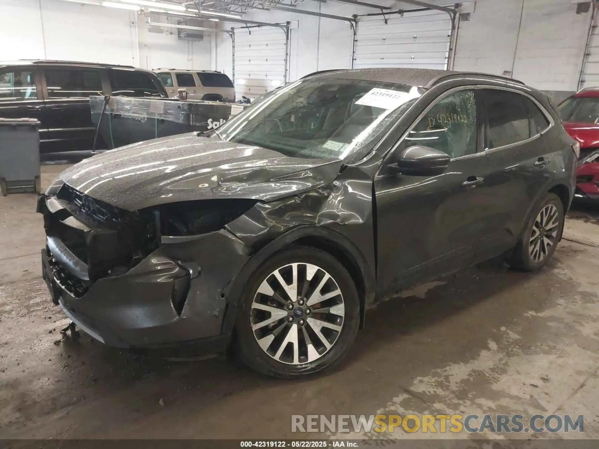 2 fotografías del automóvil dañado 1FMCU9J95LUA39338 FORD ESCAPE 2020