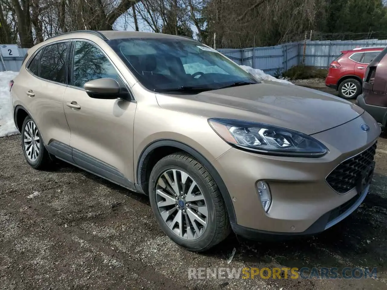 4 fotografías del automóvil dañado 1FMCU9J95LUB75968 FORD ESCAPE 2020