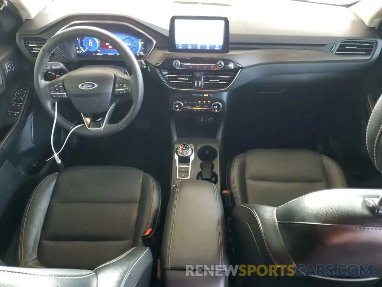 8 fotografías del automóvil dañado 1FMCU9J96LUA22743 FORD ESCAPE 2020