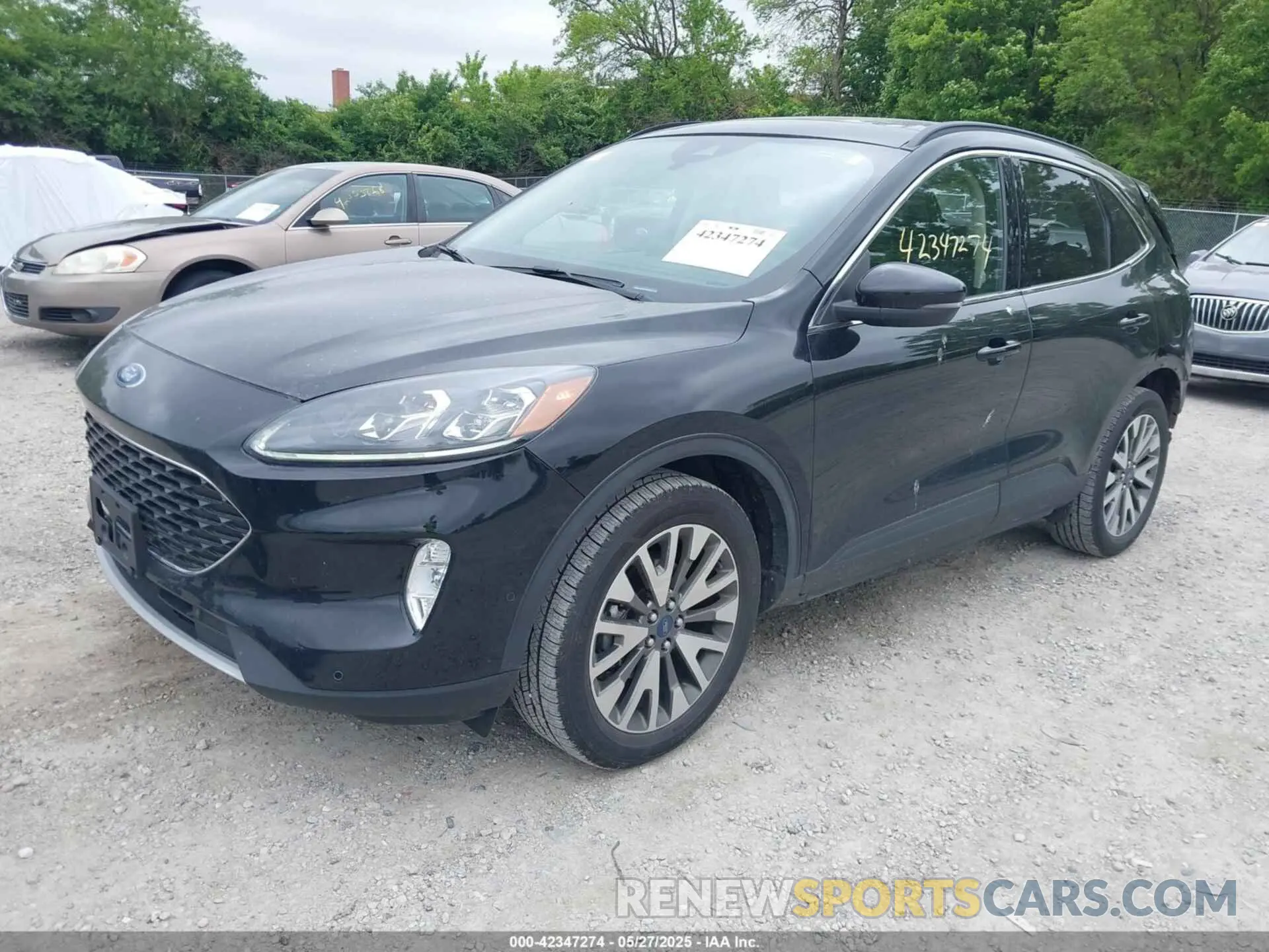 2 fotografías del automóvil dañado 1FMCU9J97LUA35212 FORD ESCAPE 2020