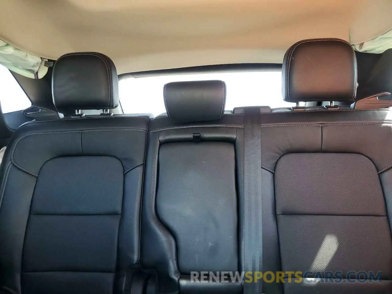 10 fotografías del automóvil dañado 1FMCU9J97LUA55895 FORD ESCAPE 2020