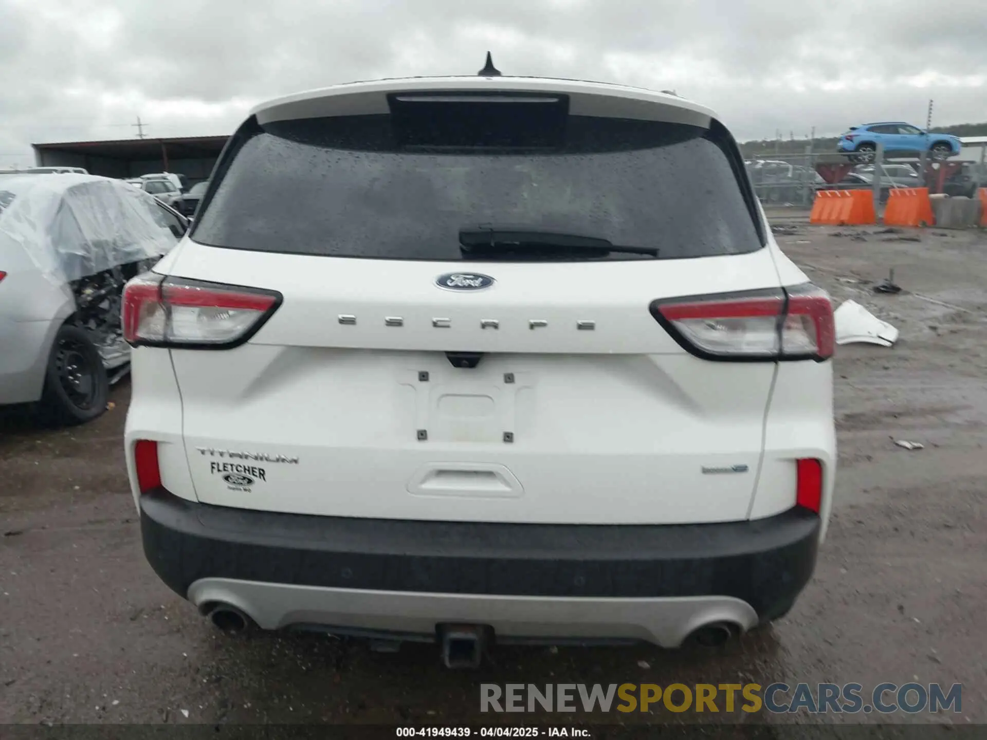 17 fotografías del automóvil dañado 1FMCU9J98LUA35056 FORD ESCAPE 2020