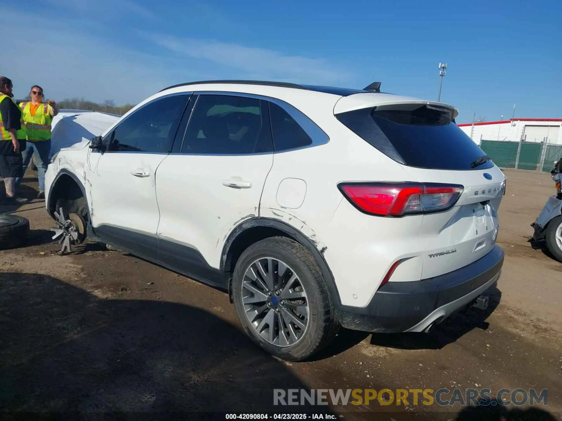 3 fotografías del automóvil dañado 1FMCU9J98LUB45539 FORD ESCAPE 2020