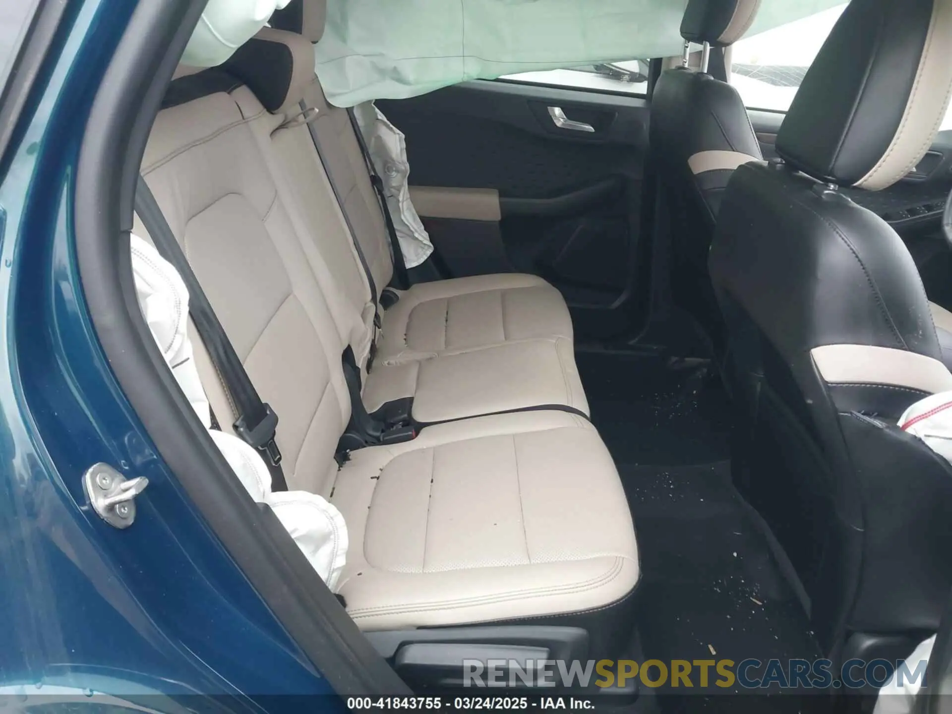 8 fotografías del automóvil dañado 1FMCU9J98LUC00068 FORD ESCAPE 2020