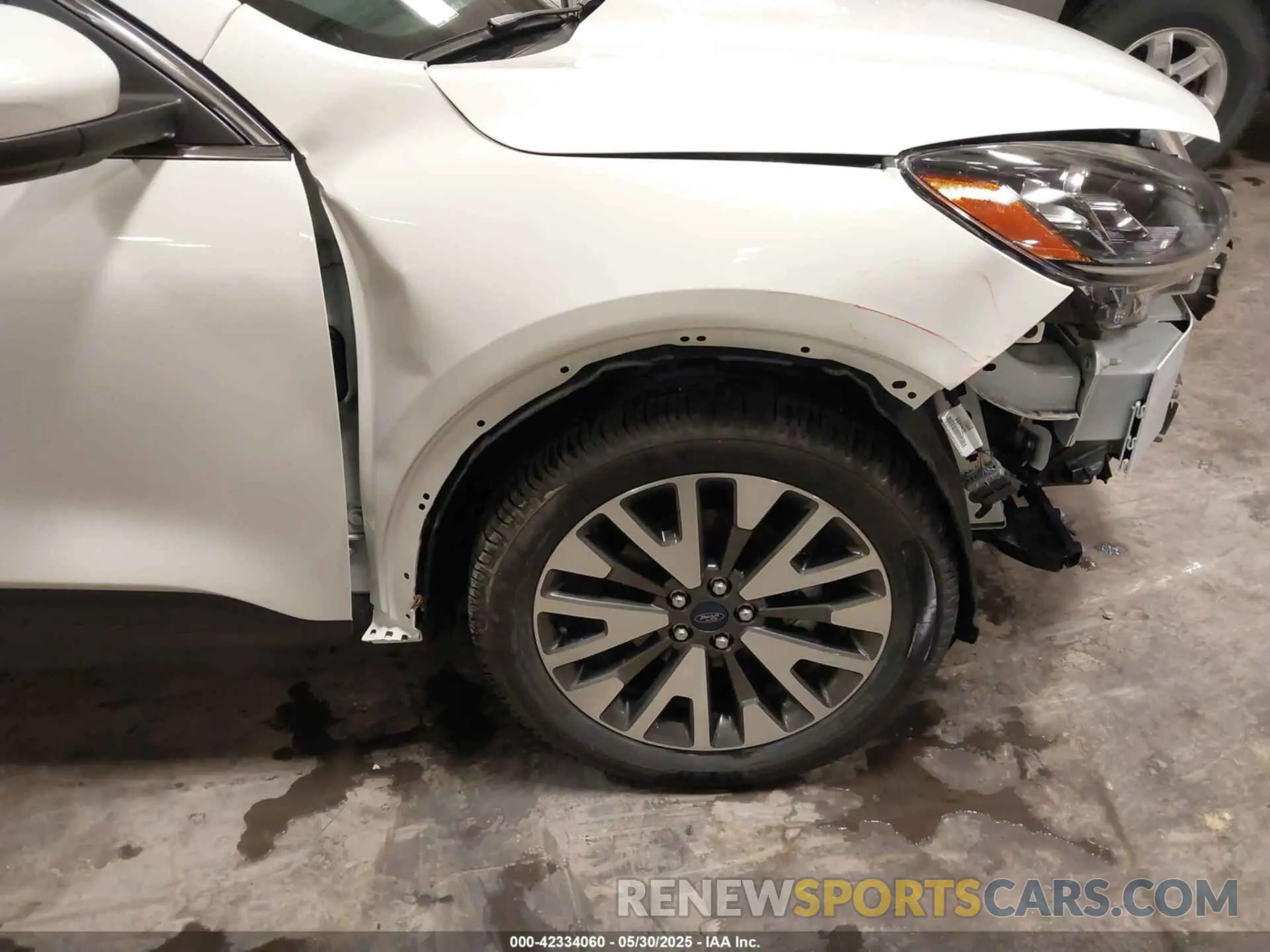 20 fotografías del automóvil dañado 1FMCU9J99LUA26706 FORD ESCAPE 2020