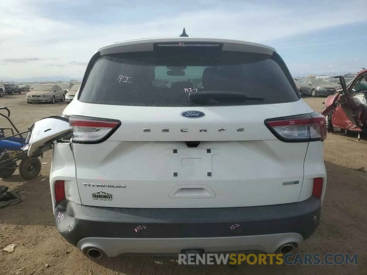 6 fotografías del automóvil dañado 1FMCU9J99LUB07446 FORD ESCAPE 2020