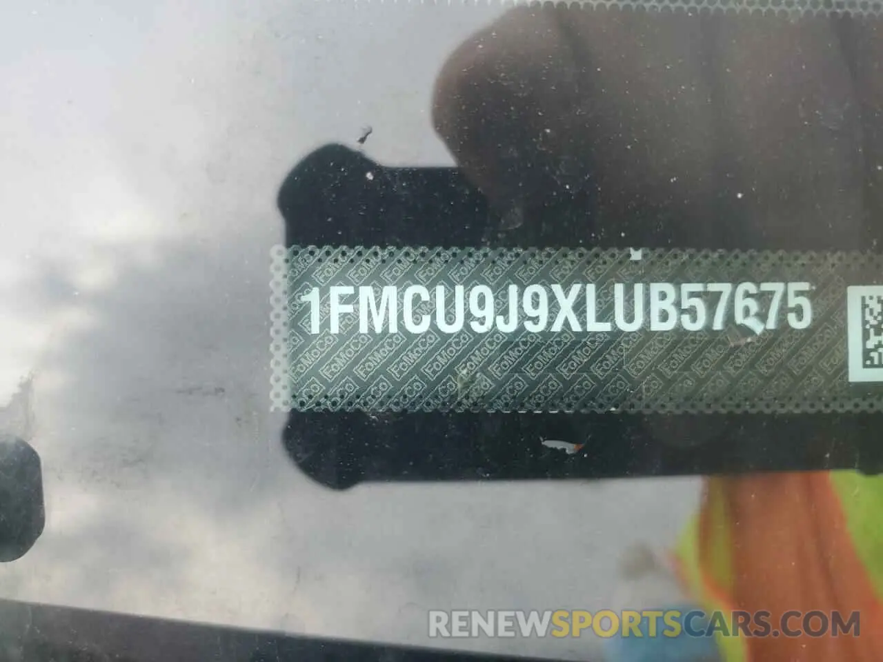 13 fotografías del automóvil dañado 1FMCU9J9XLUB57675 FORD ESCAPE 2020