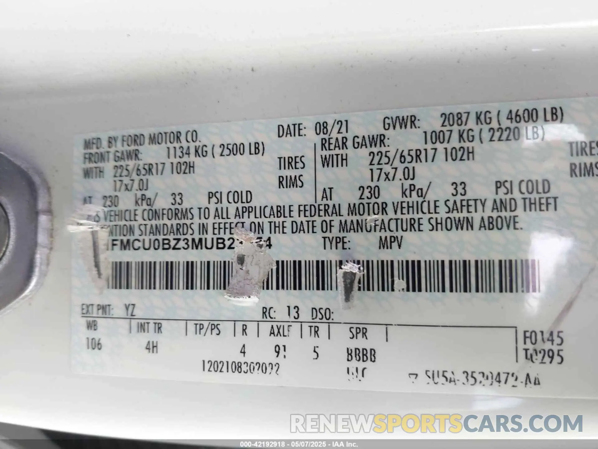 9 fotografías del automóvil dañado 1FMCU0BZ3MUB23654 FORD ESCAPE 2021