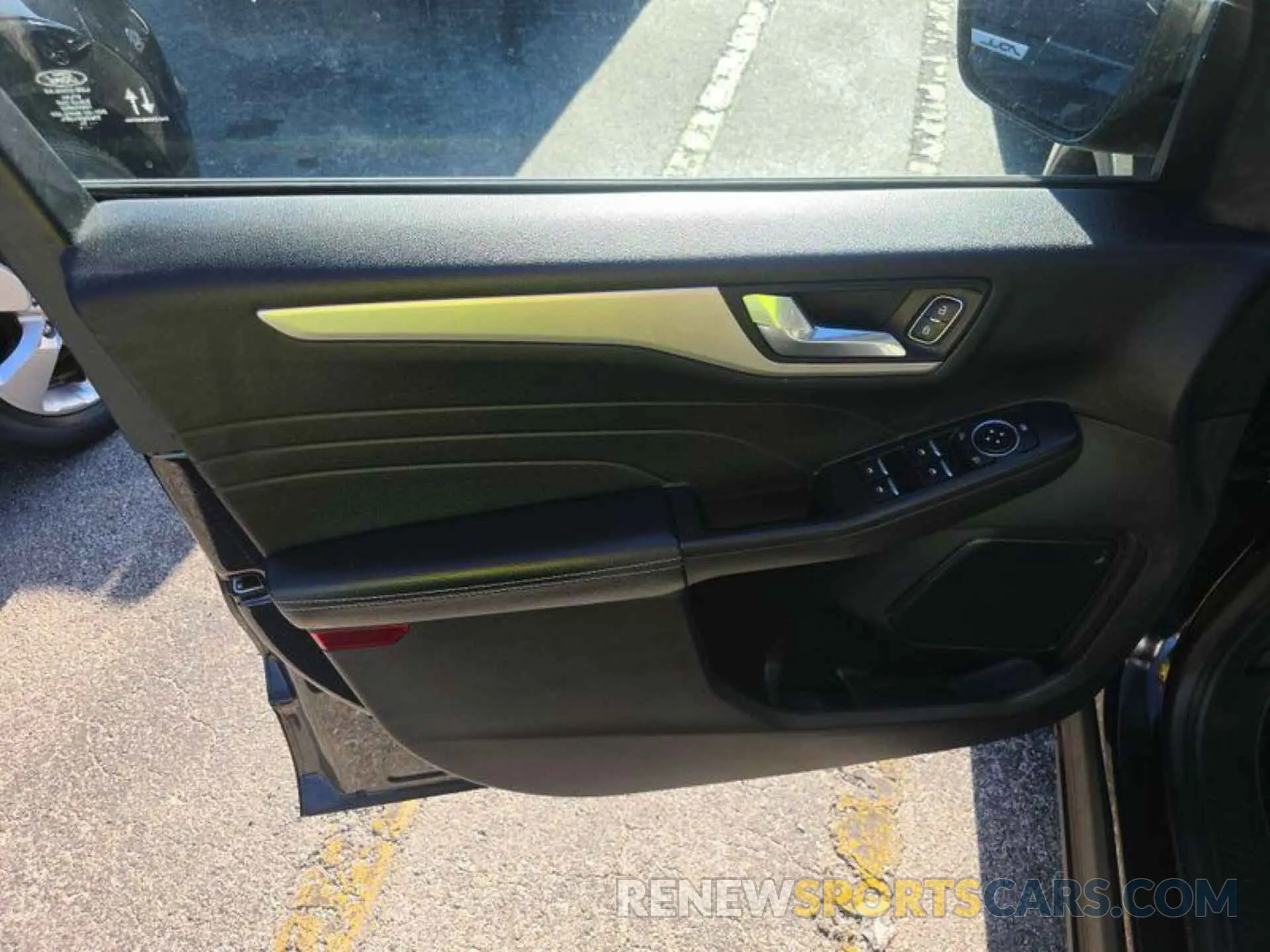 11 fotografías del automóvil dañado 1FMCU0BZ6MUA51557 FORD ESCAPE 2021