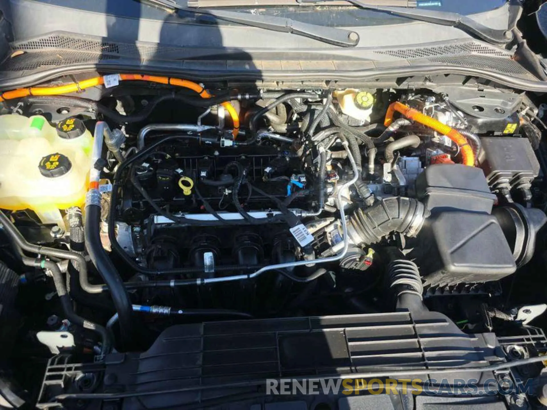 6 fotografías del automóvil dañado 1FMCU0BZ6MUA51557 FORD ESCAPE 2021