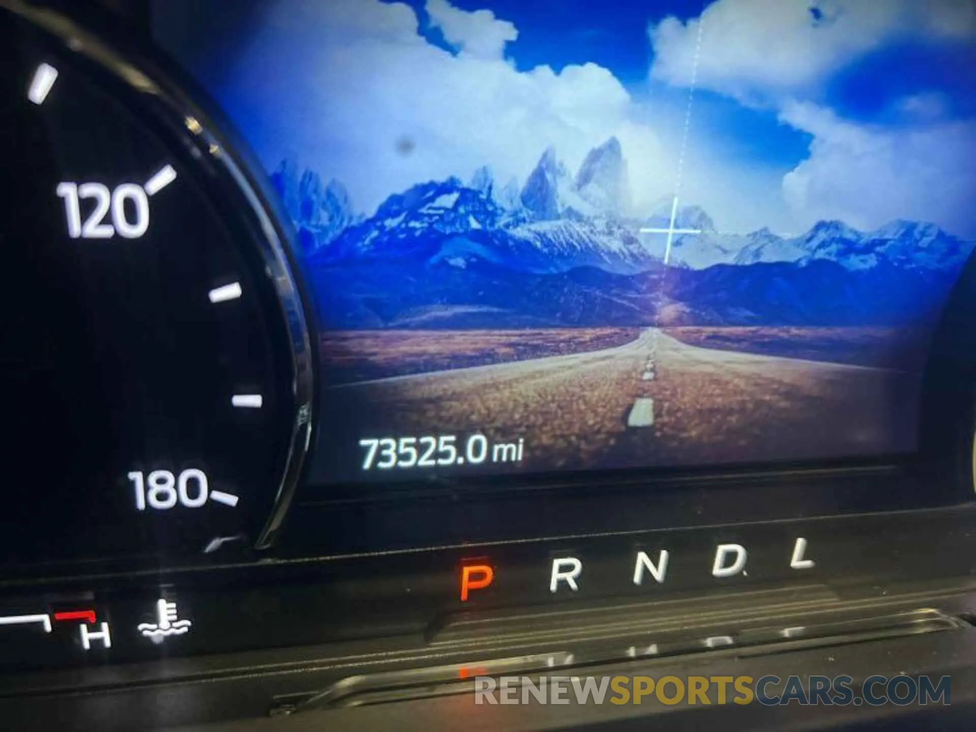 2 fotografías del automóvil dañado 1FMCU0CZ3MUB25404 FORD ESCAPE 2021