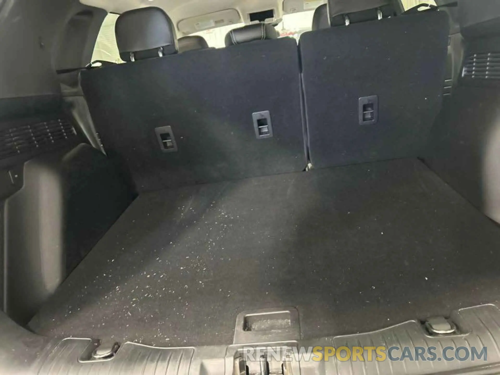 4 fotografías del automóvil dañado 1FMCU0CZ3MUB25404 FORD ESCAPE 2021