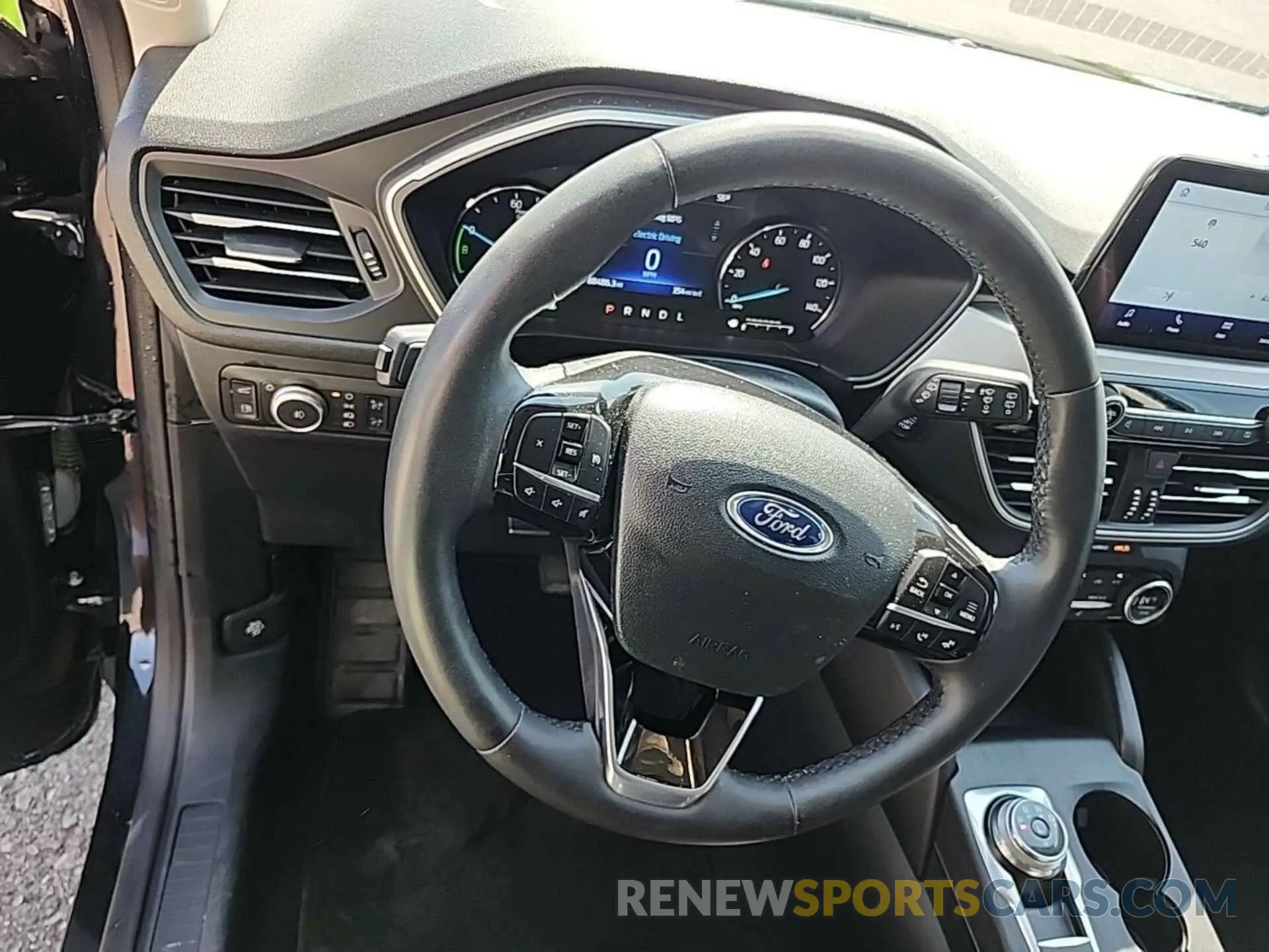 18 fotografías del automóvil dañado 1FMCU0CZ9MUB25164 FORD ESCAPE 2021