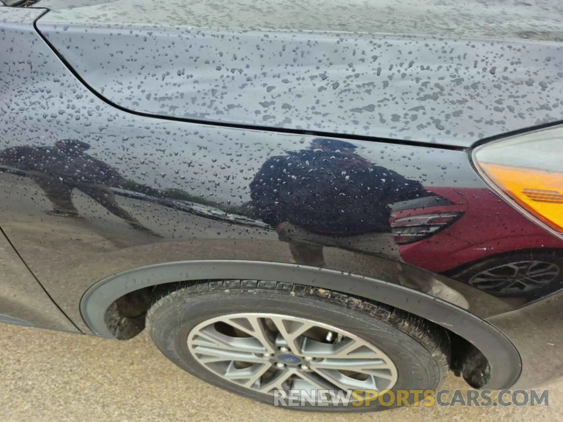 24 fotografías del automóvil dañado 1FMCU0CZ9MUB25164 FORD ESCAPE 2021