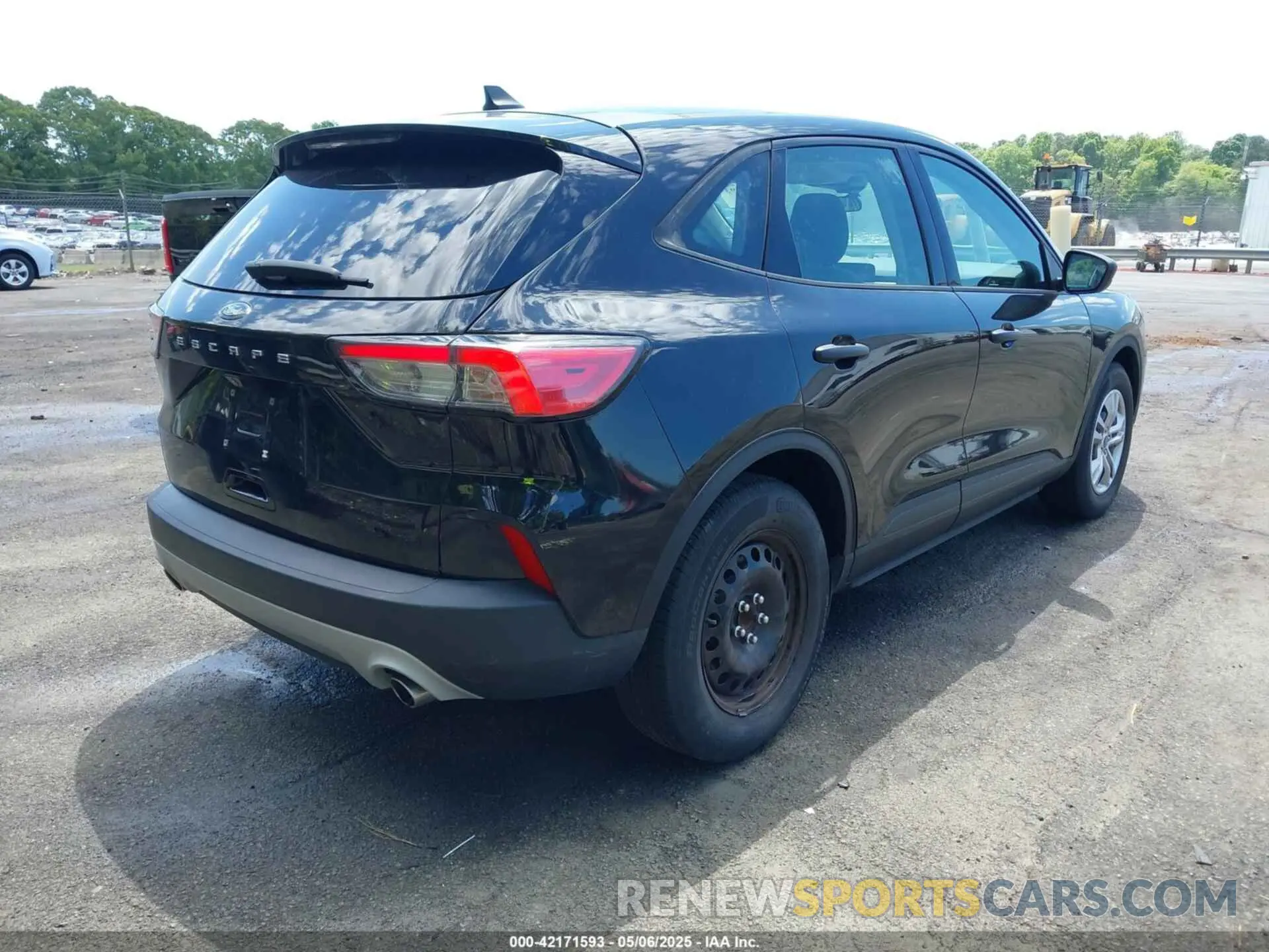 4 fotografías del automóvil dañado 1FMCU0F65MUA22969 FORD ESCAPE 2021