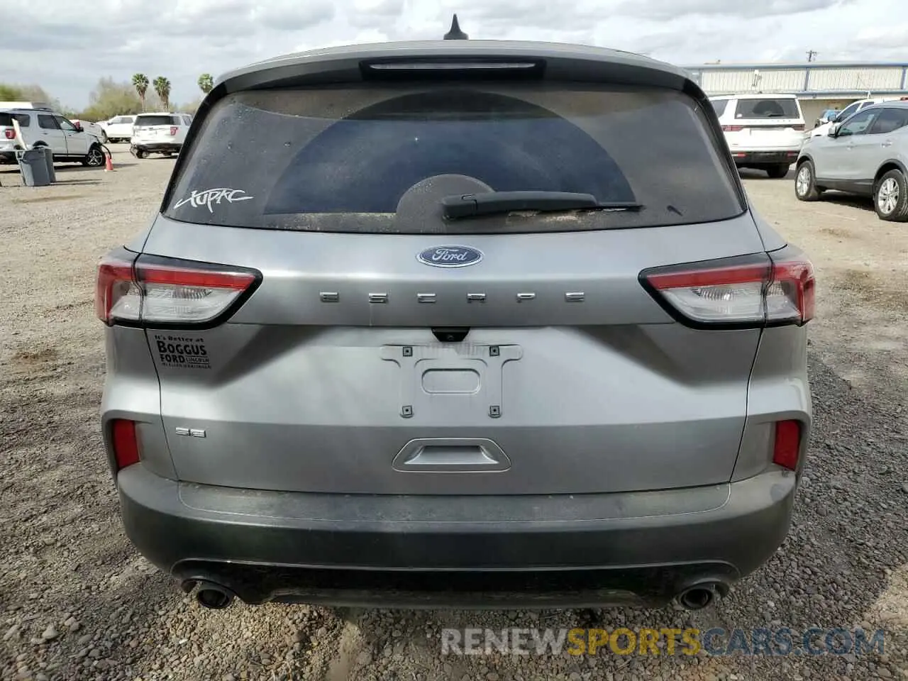 6 fotografías del automóvil dañado 1FMCU0G60MUB26476 FORD ESCAPE 2021