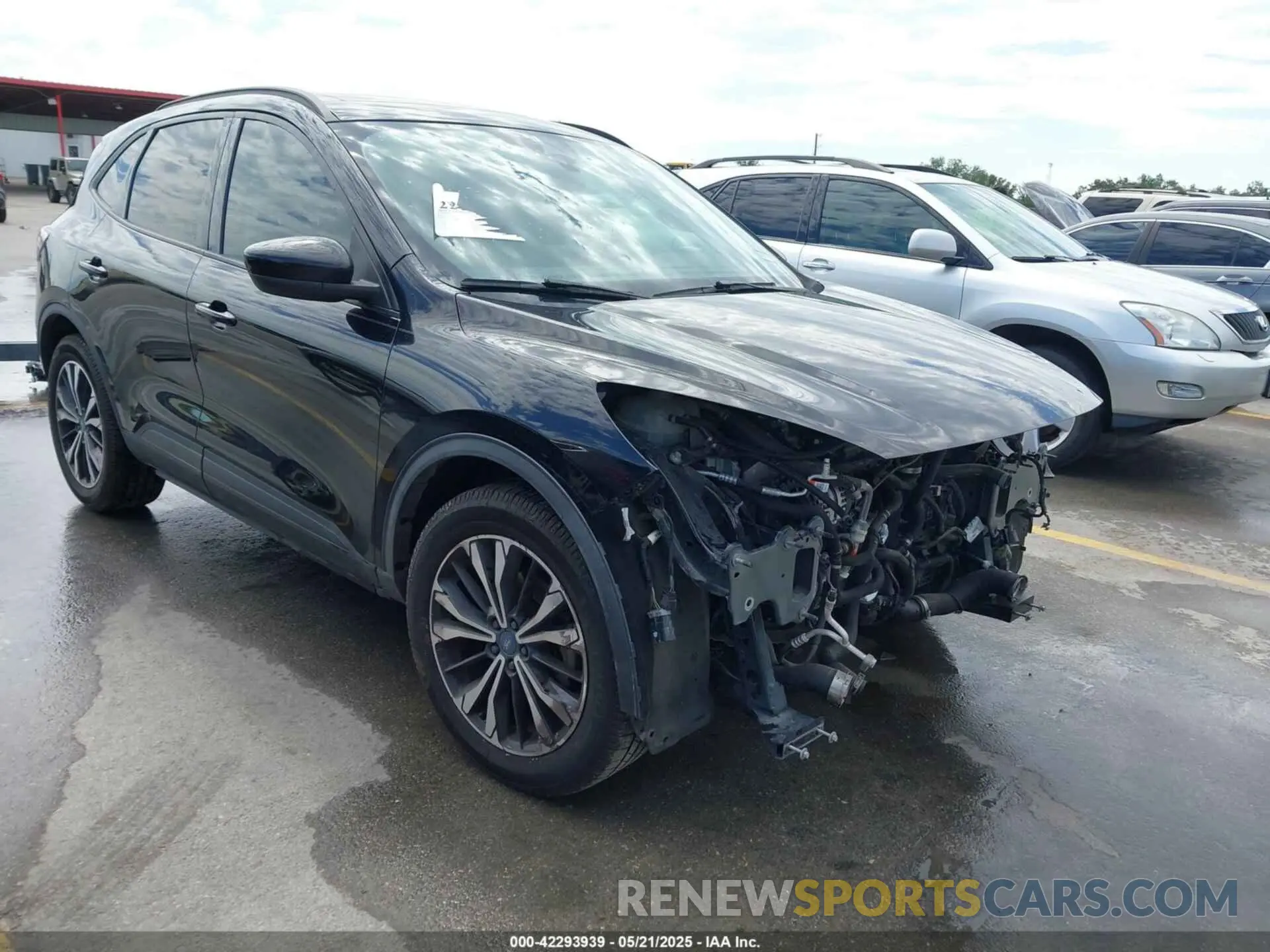 1 fotografías del automóvil dañado 1FMCU0G62MUA12575 FORD ESCAPE 2021