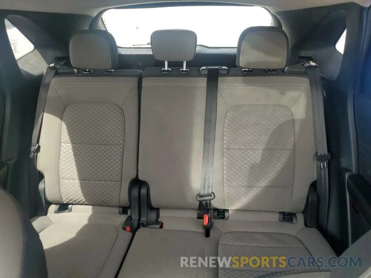 10 fotografías del automóvil dañado 1FMCU0G62MUA14570 FORD ESCAPE 2021