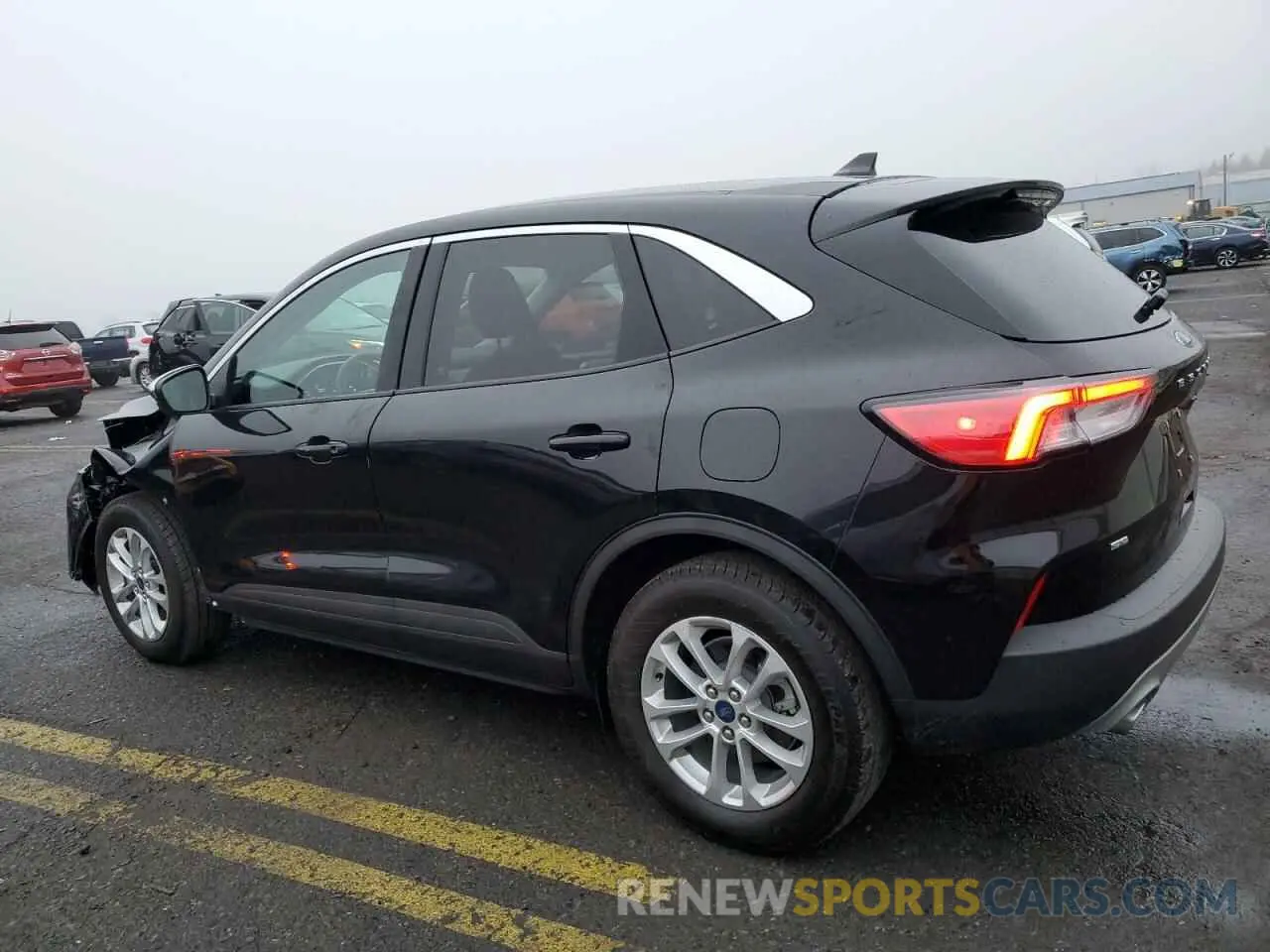 2 fotografías del automóvil dañado 1FMCU0G62MUA78527 FORD ESCAPE 2021