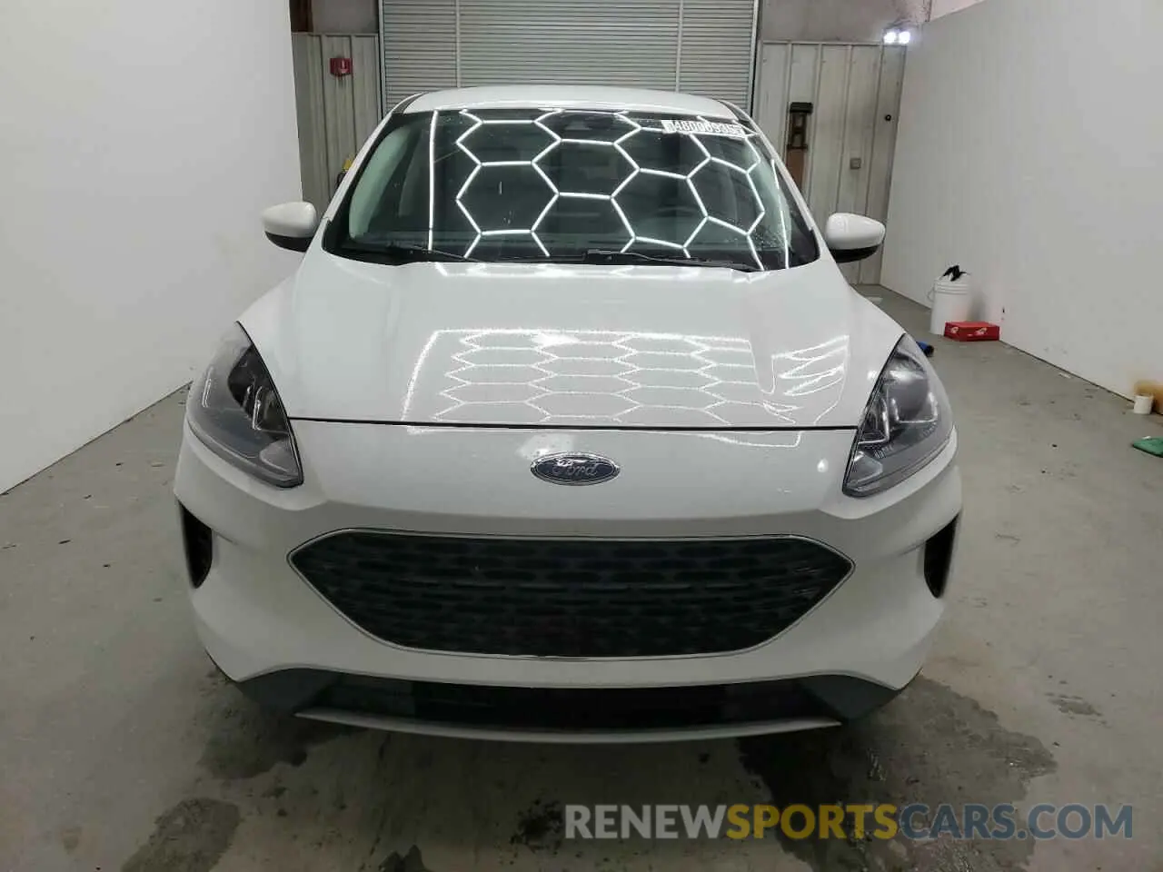 5 fotografías del automóvil dañado 1FMCU0G62MUA90841 FORD ESCAPE 2021