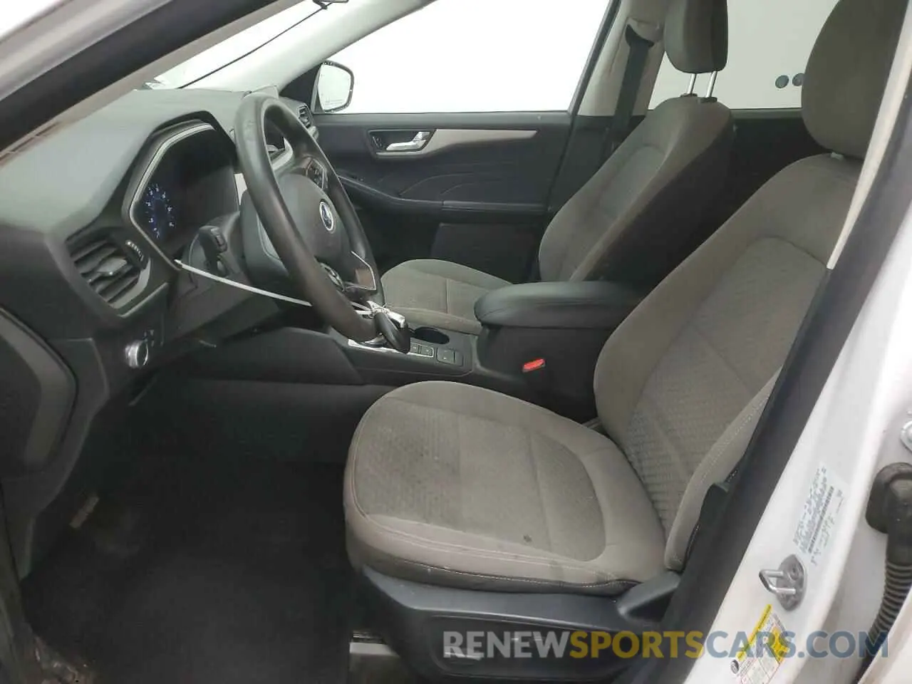 7 fotografías del automóvil dañado 1FMCU0G62MUA90841 FORD ESCAPE 2021