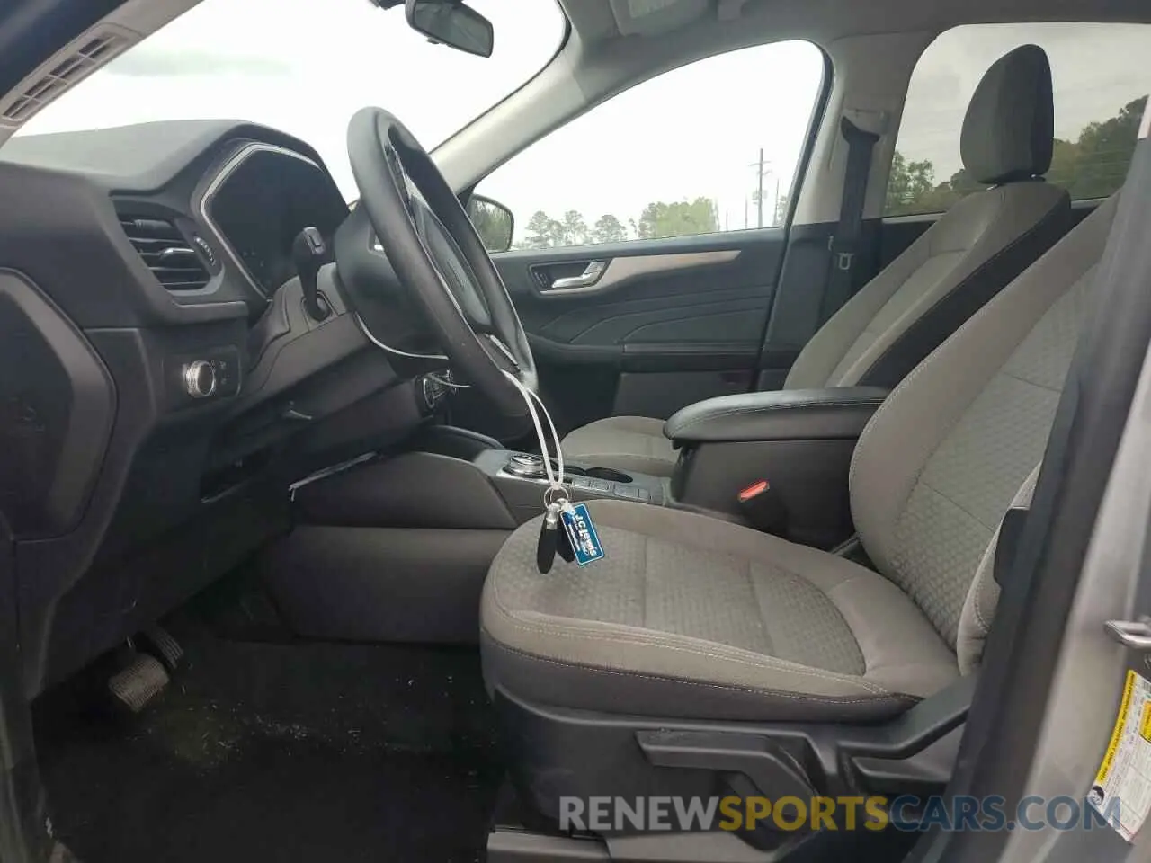 7 fotografías del automóvil dañado 1FMCU0G63MUA99659 FORD ESCAPE 2021