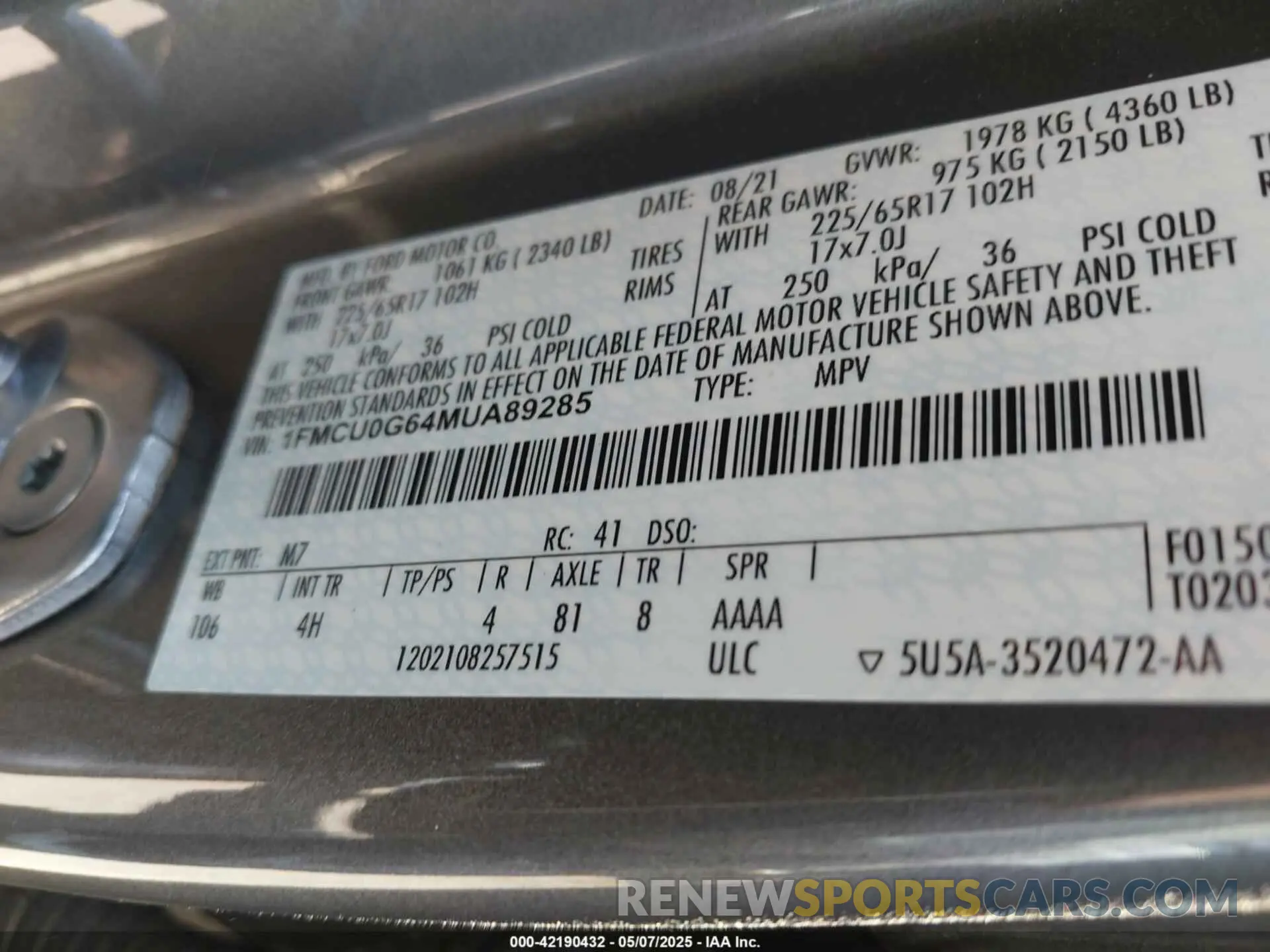9 fotografías del automóvil dañado 1FMCU0G64MUA89285 FORD ESCAPE 2021