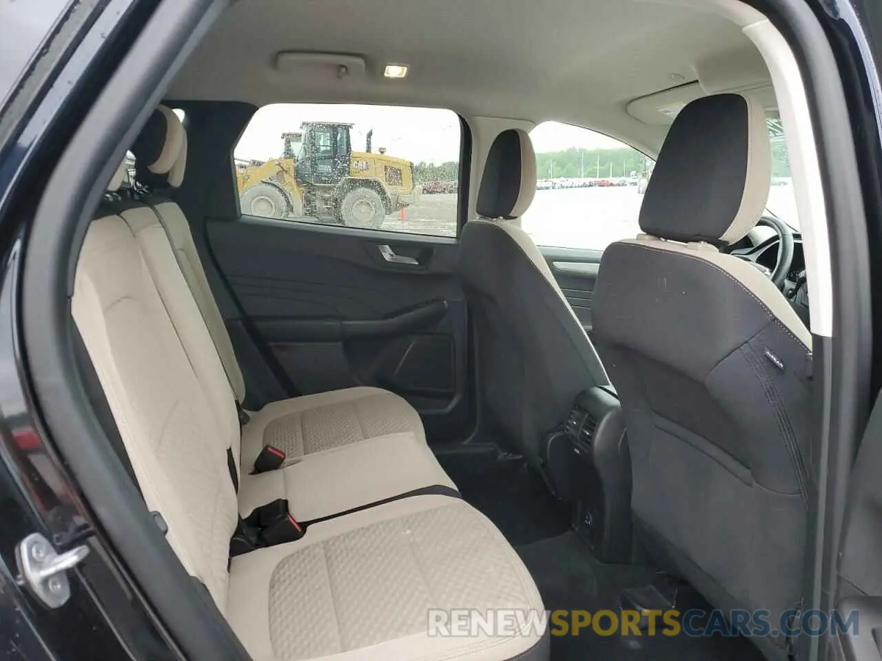 11 fotografías del automóvil dañado 1FMCU0G66MUA68471 FORD ESCAPE 2021