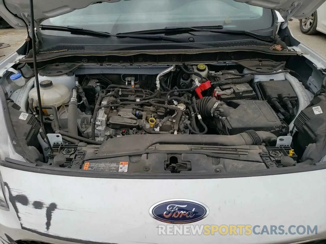 12 fotografías del automóvil dañado 1FMCU0G66MUB28961 FORD ESCAPE 2021
