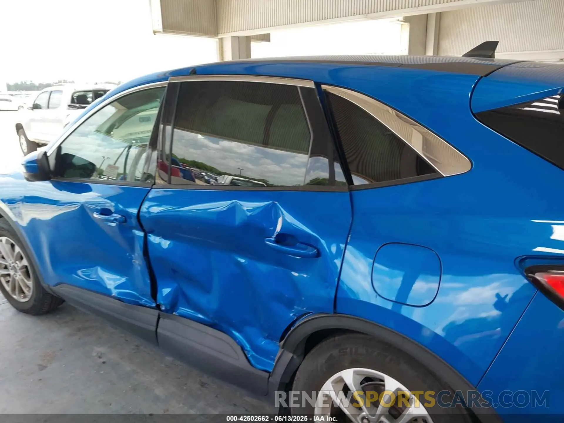 6 fotografías del automóvil dañado 1FMCU0G67MUA07288 FORD ESCAPE 2021