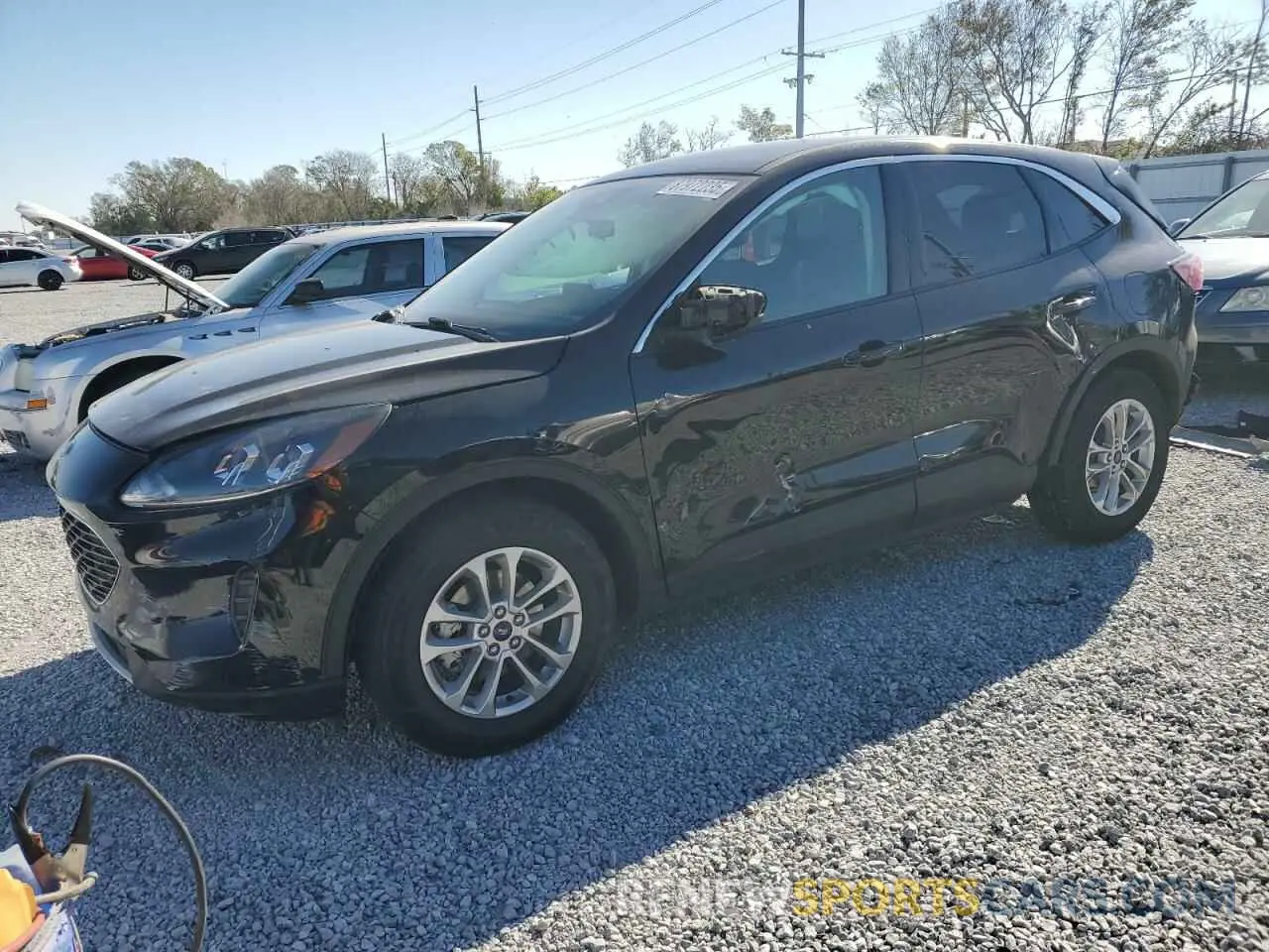 1 fotografías del automóvil dañado 1FMCU0G68MUA12435 FORD ESCAPE 2021