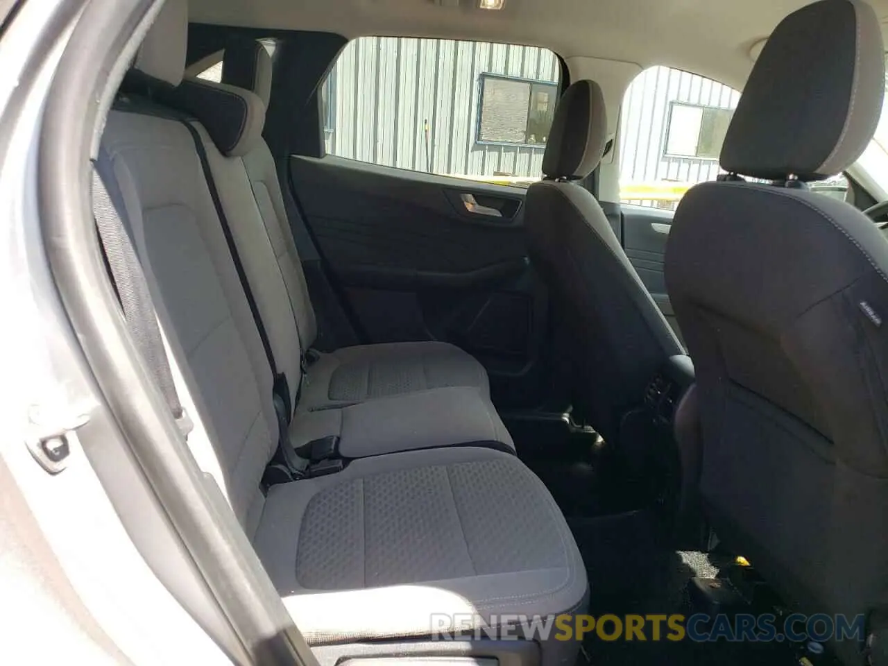 11 fotografías del automóvil dañado 1FMCU0G69MUA68514 FORD ESCAPE 2021