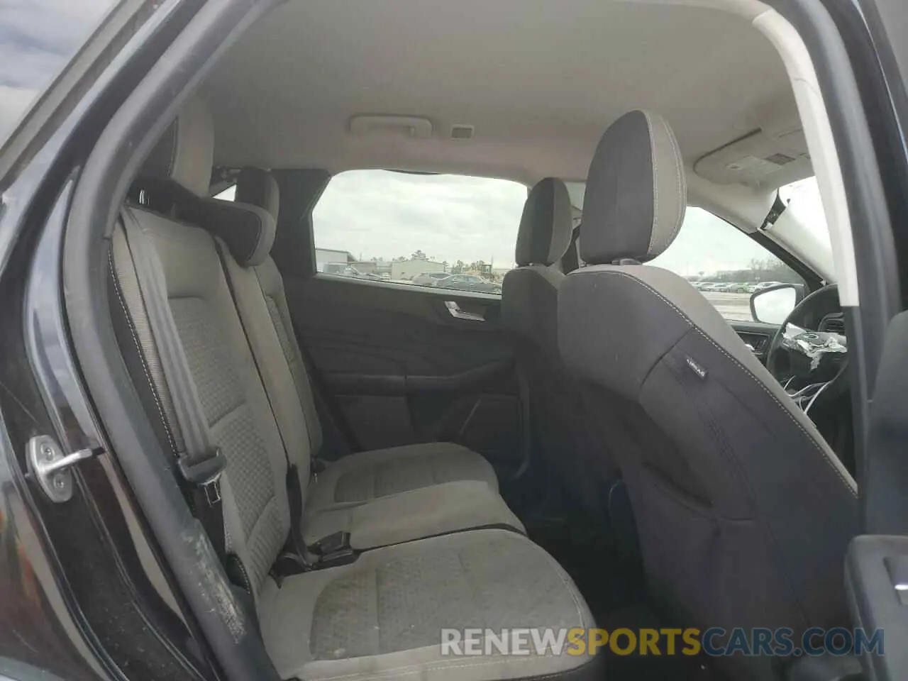 11 fotografías del automóvil dañado 1FMCU0G69MUA99066 FORD ESCAPE 2021