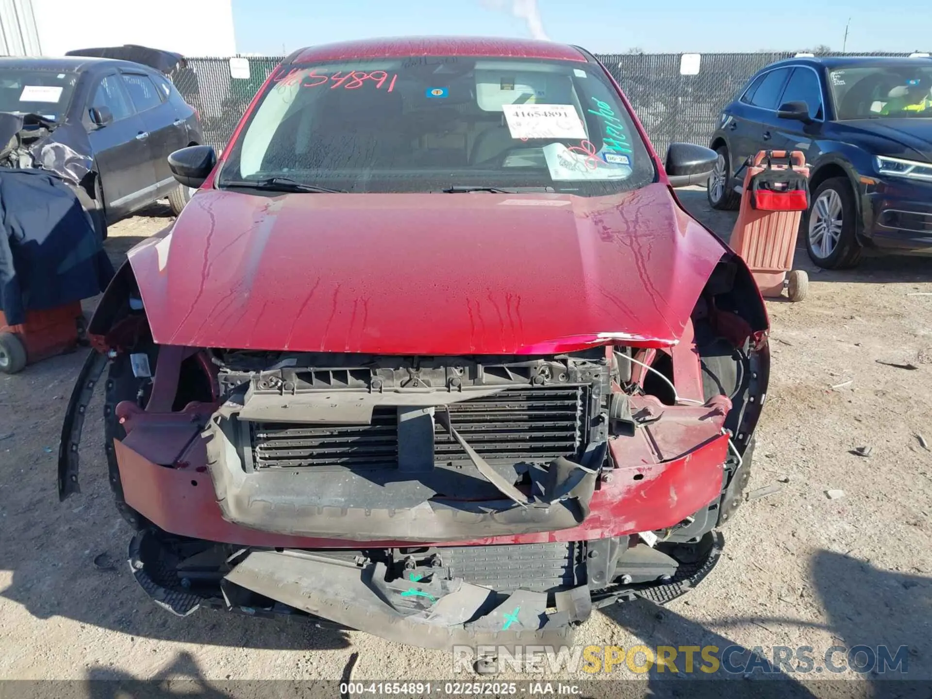 12 fotografías del automóvil dañado 1FMCU0G6XMUA20780 FORD ESCAPE 2021