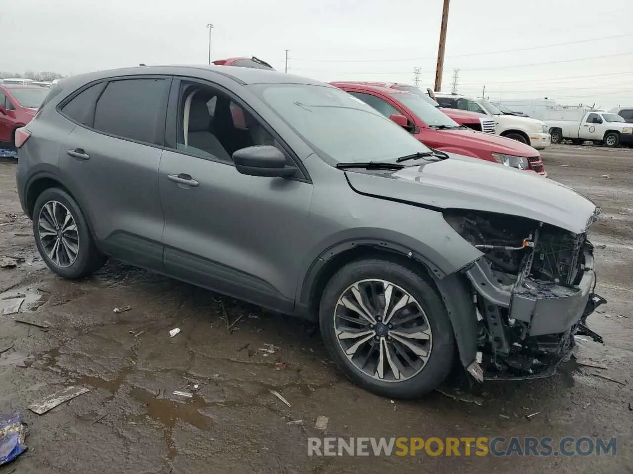 4 fotografías del automóvil dañado 1FMCU0G6XMUA34419 FORD ESCAPE 2021