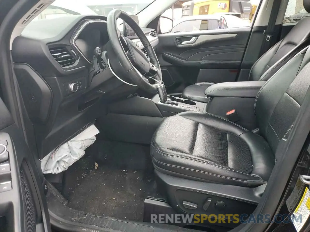 7 fotografías del automóvil dañado 1FMCU0H62MUA56736 FORD ESCAPE 2021
