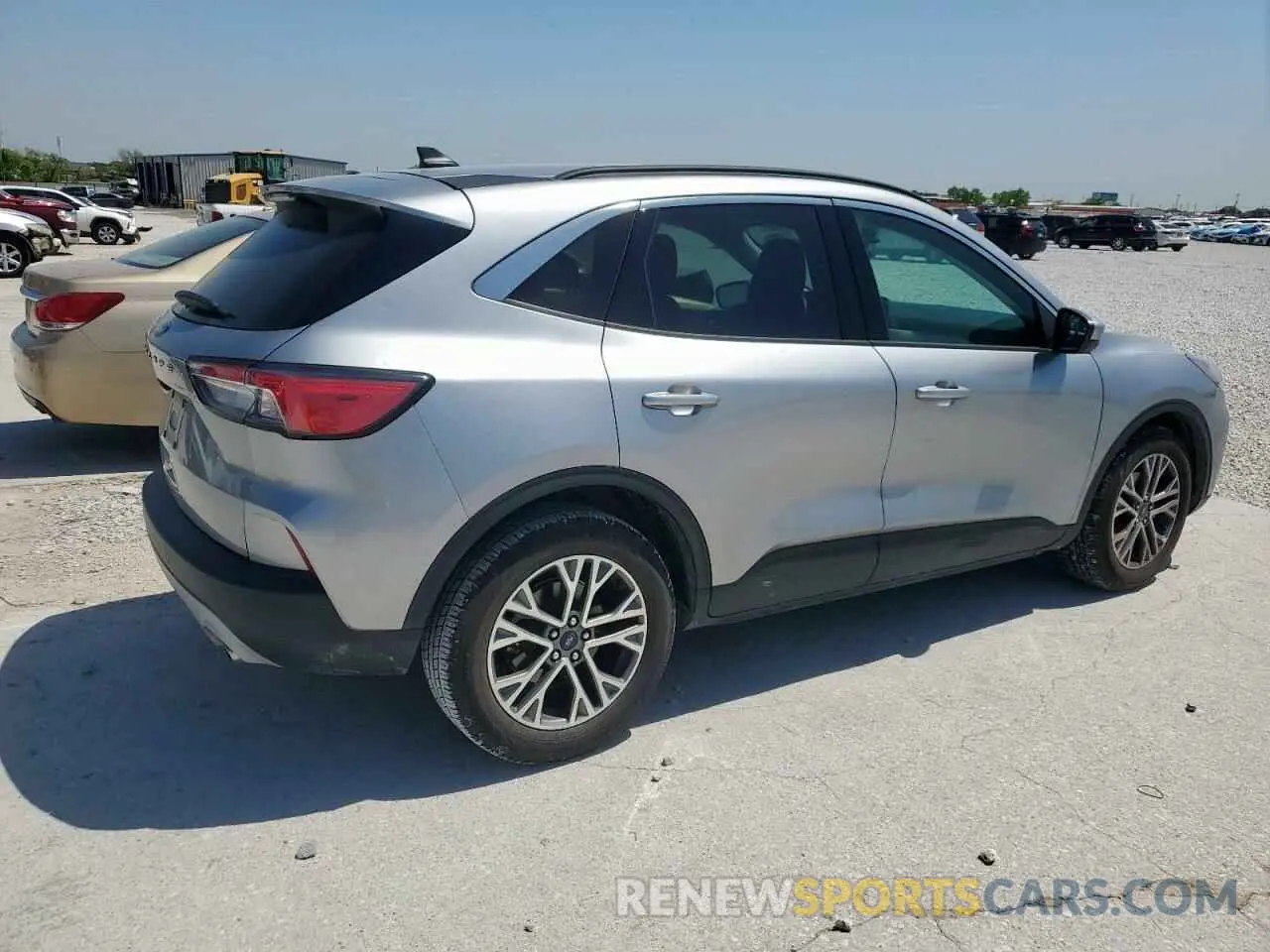 3 fotografías del automóvil dañado 1FMCU0H64MUA56348 FORD ESCAPE 2021
