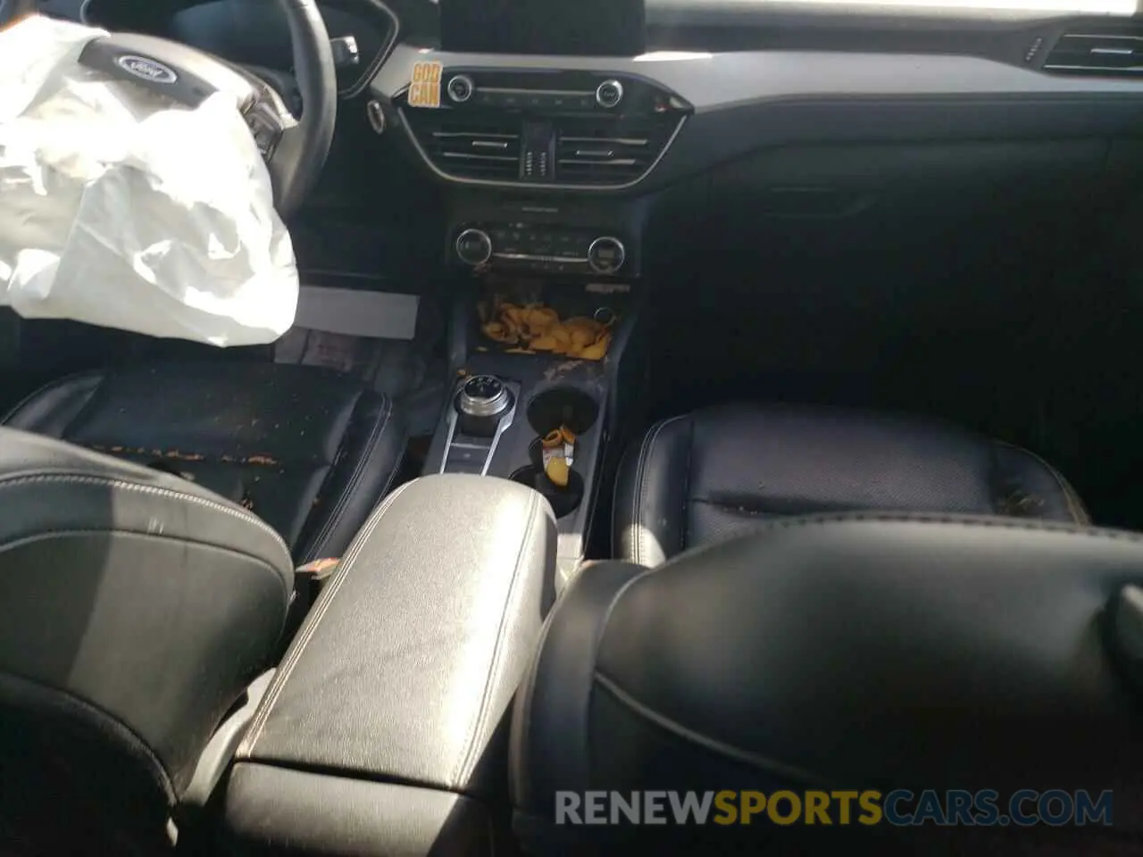 8 fotografías del automóvil dañado 1FMCU0H64MUA57452 FORD ESCAPE 2021