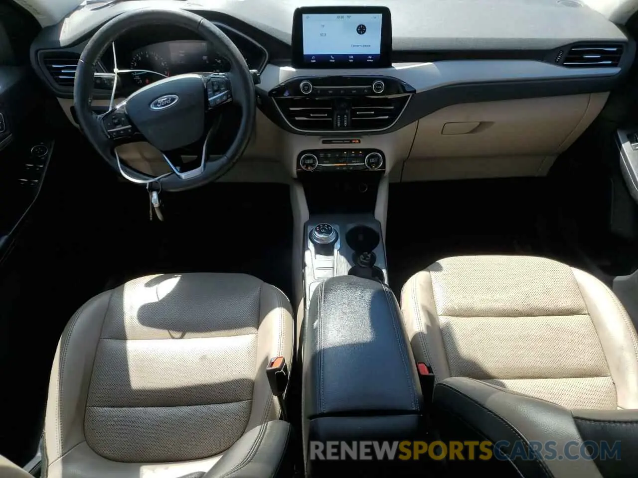 8 fotografías del automóvil dañado 1FMCU0H64MUA63493 FORD ESCAPE 2021