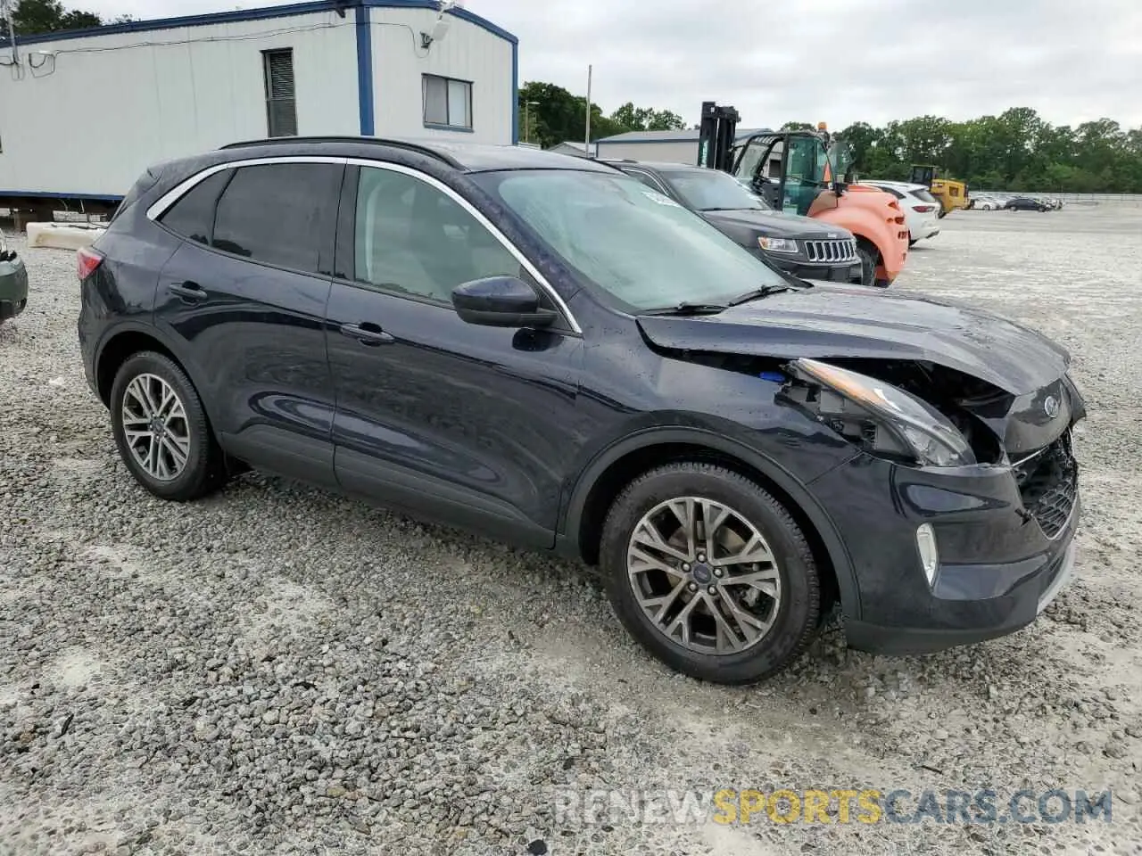 4 fotografías del automóvil dañado 1FMCU0H64MUB09355 FORD ESCAPE 2021