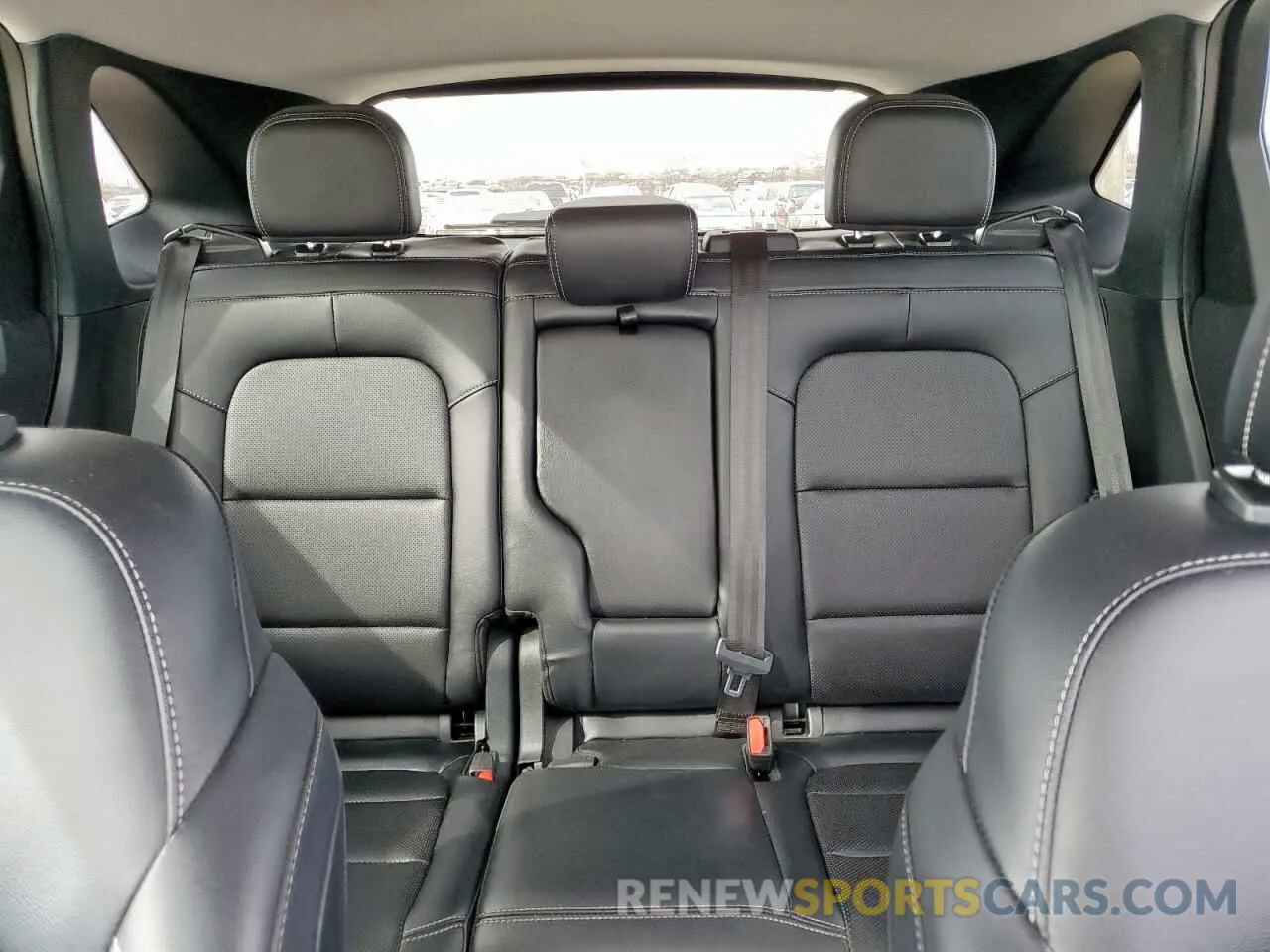 10 fotografías del automóvil dañado 1FMCU0H66MUA01996 FORD ESCAPE 2021