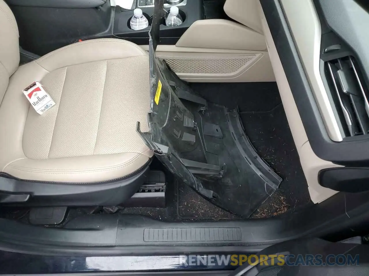 14 fotografías del automóvil dañado 1FMCU0H67MUA40399 FORD ESCAPE 2021