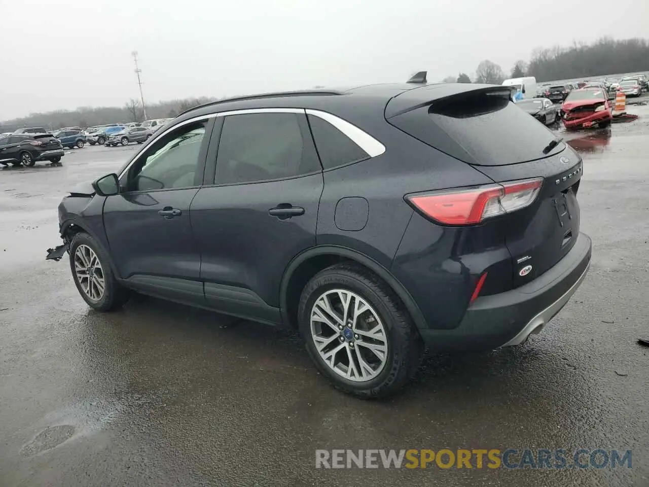 2 fotografías del automóvil dañado 1FMCU0H67MUA40399 FORD ESCAPE 2021
