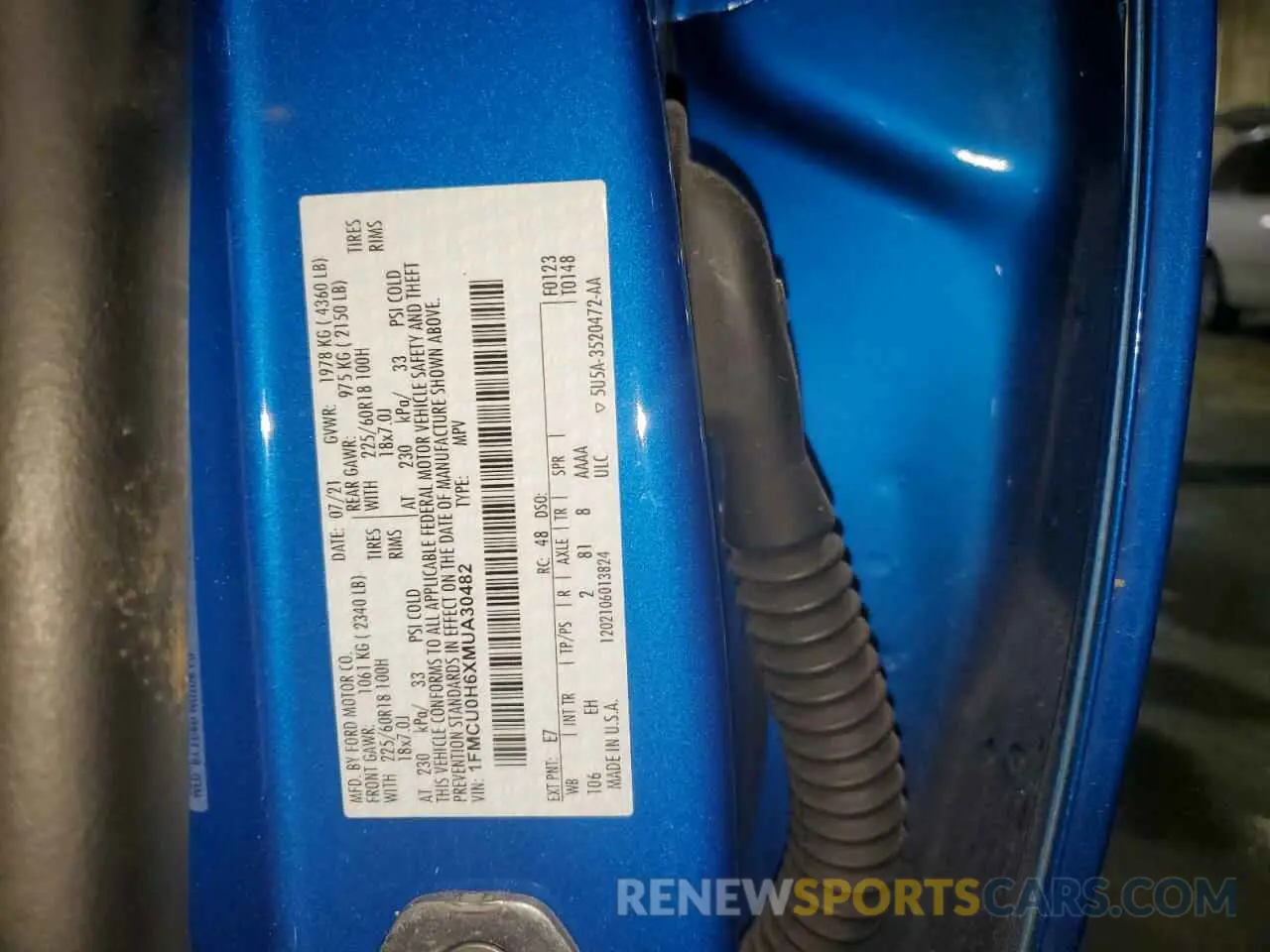 13 fotografías del automóvil dañado 1FMCU0H6XMUA30482 FORD ESCAPE 2021
